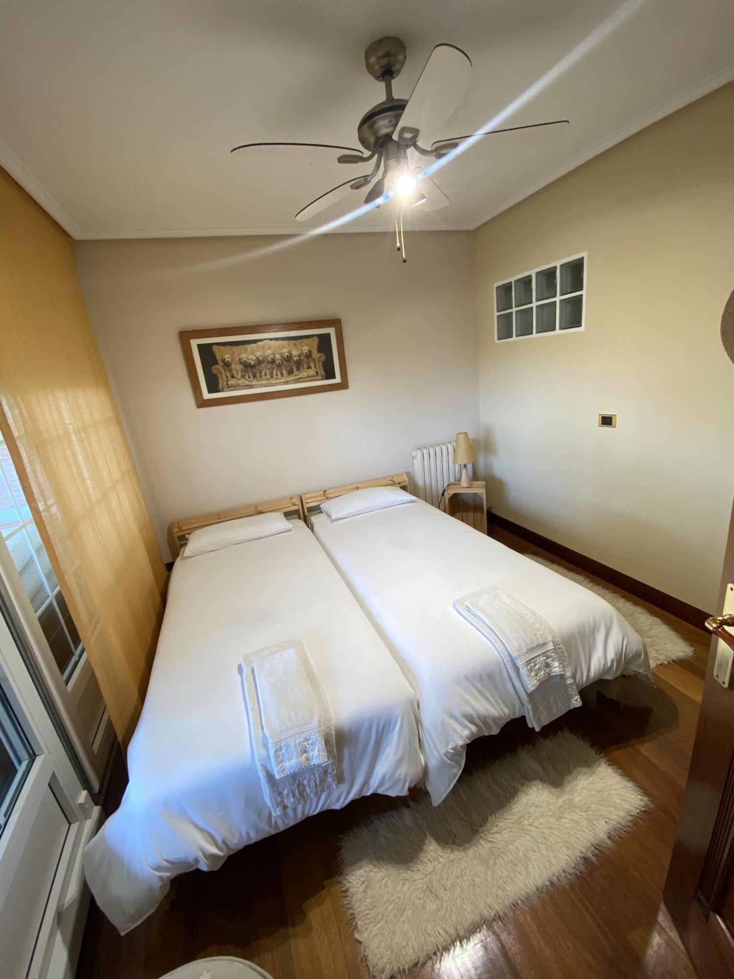 El Tejado De Santa Ana Guest House Barrika Ruang foto